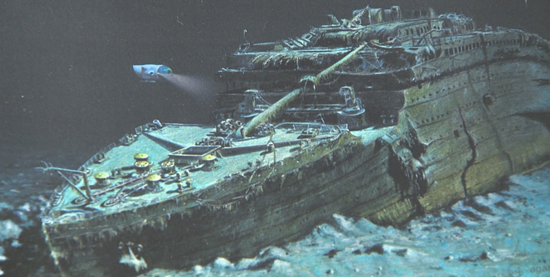 Den 1 september 1985 finner en fransk expedition söder om Newfoundland vraket efter fartyget Titanic som sjönk år 1912.