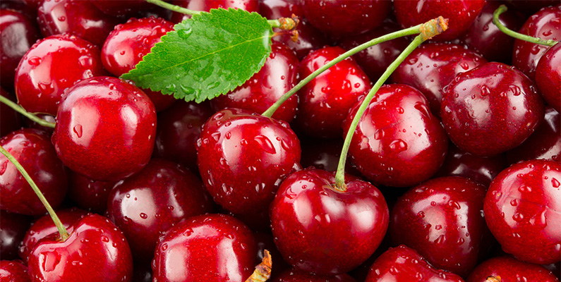 Dödens skafferi: 10 vanliga saker du kan äta som kan döda dig:
#4: Körsbär.