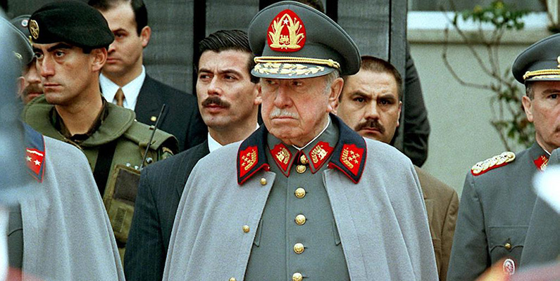 Militärkupp i Chile gör Augusto Pinochet till landets nya diktator…