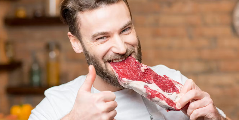 Dödens skafferi: 10 vanliga saker du kan äta som kan döda dig:
#9: Rått kött.