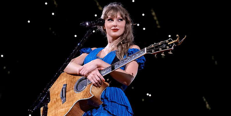 Taylor Swift lärde sig spela gitarr av en kille som ursprungligen skulle fixa hennes dator…